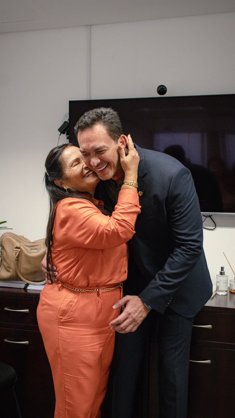 Instagram post from senadorstyvensonvalentim. This post is in position 0.